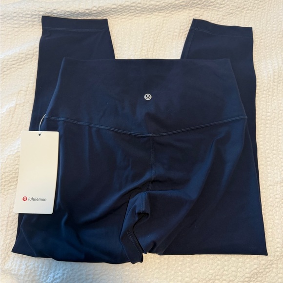 Lululemon | NWT Align High Rise Crop 23” - Picture 4 of 4